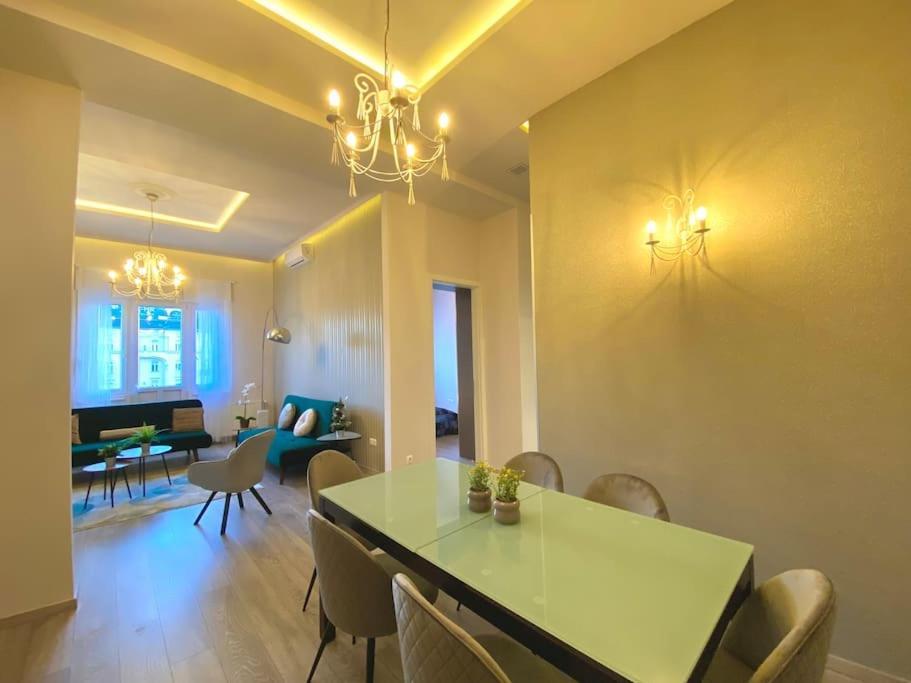 Luxury Buda Apartment Будапеща Екстериор снимка